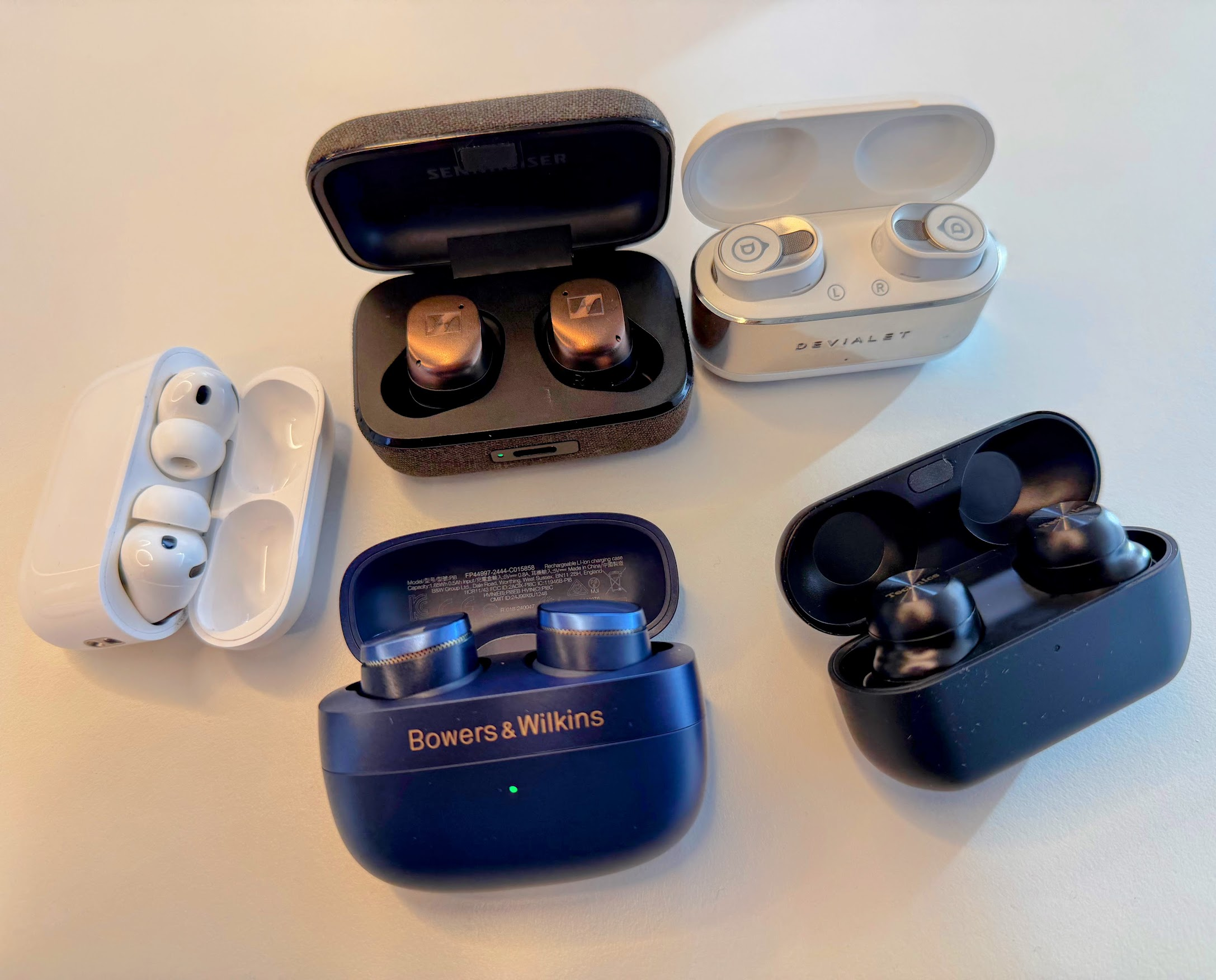 Bower and Wilkins PI8 – Wireless ANC Earbuds Review | Comparison to Technics AZ-100, Devialet Gemini II, Apple AirPods Pro 3, Sennheiser Momentum 4 Earbuds
